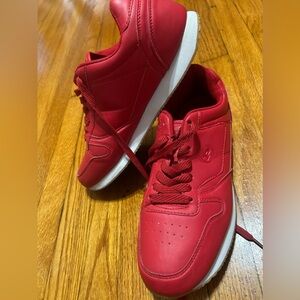 Phat Farm athletic shoes. Men’s size 11 Red Lightweight Preowned